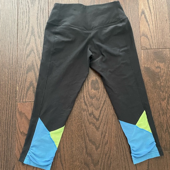 Nike Cropped Leggings - Black with green and blue mesh - Picture 3 of 6